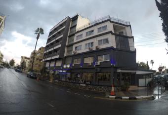 Asty Hotel has Balcony rooms