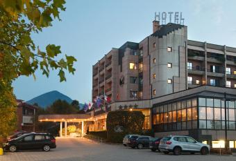 Best Western Hotel Leonardo da Vinci has Balcony rooms