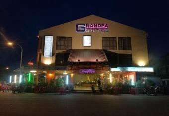 Grandpa Hotel allows 18 year olds to book a room