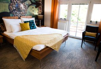 Boutique Hotel Golf Garni has Balcony rooms