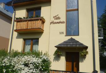 Villa Harm  nia has Balcony rooms