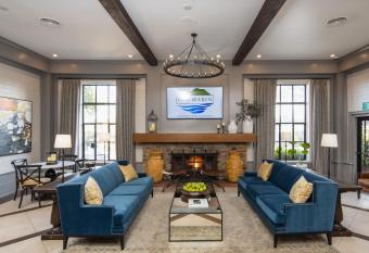 Inn Marin and Suites Ascend Hotel Collection allows 18 year olds to book a room