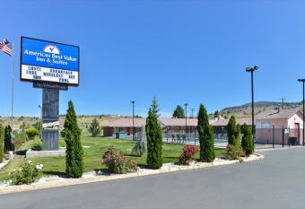 Americas Best Value Inn & Suites Klamath Falls allows 18 year olds to book a room