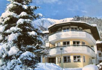 Villa Sonnenalp has Balcony rooms