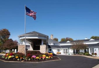 Cherry Valley Hotel has Balcony rooms