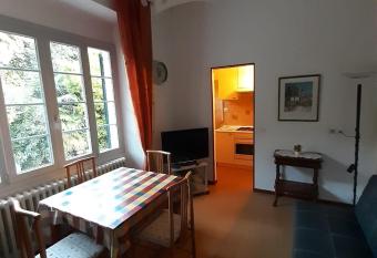 casa ubaldo has Balcony rooms