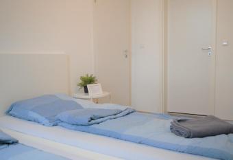 Apartment Koblenz Altstadt allows 18 year olds to book a room