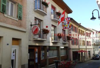 Hotel de l Union has Balcony rooms