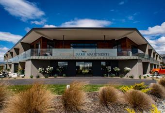 Central Park Apartments allows 18 year olds to book a room