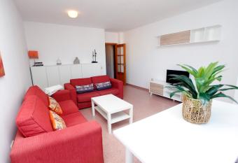 Apartamentos Super allows 18 year olds to book a room