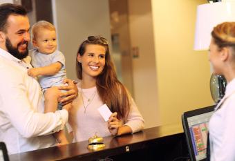 Motel 6 Kingsland - Kings Bay Naval Base allows 18 year olds to book a room