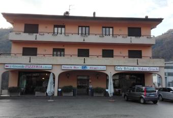 bar Nuovo Mondo has Balcony rooms