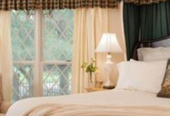 Inn at Woodhaven-In the Heart of the Bourbon Trail-Over 12 Distilleries Nearby has Balcony rooms