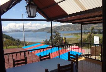 Las Heliconias Lago de Tota allows 18 year olds to book a room