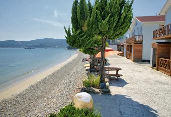 Bada World Pension has Balcony rooms