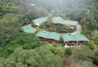 Estaci  n Biol  gica Las Cruces y Jard  n Bot  nico Wilson has Balcony rooms