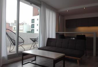 Paraguay 716 We sleep has Balcony rooms