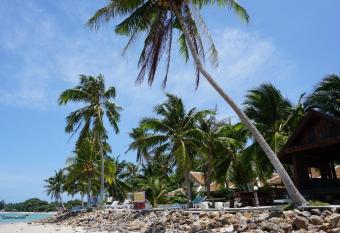 First Villa Beach Resort has Balcony rooms