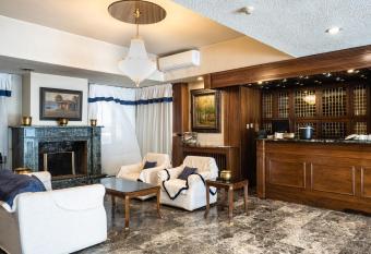 Hotel Elena has Balcony rooms