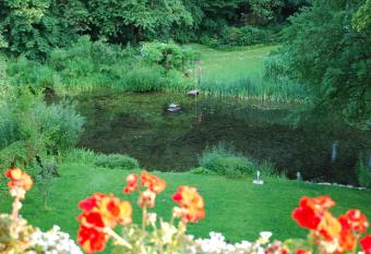Ferienwohnung Gr  nes Herz has Balcony rooms