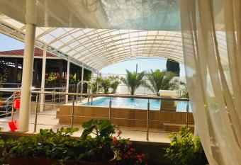         -                            has Balcony rooms