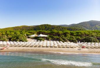 Riva Del Sole Resort & SPA has Balcony rooms