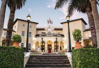 Country Club Lima Hotel     The Leading Hotels of the World has rooms with a private hot tub