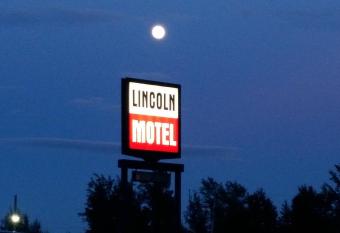 Lincoln Motel allows 18 year olds to book a room