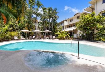 Sunset Cove Noosa has Balcony rooms