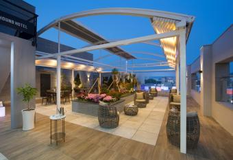 Nampo Hound Hotel Premier has Balcony rooms