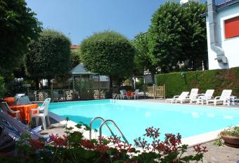 Hotel Garden B&B has Balcony rooms