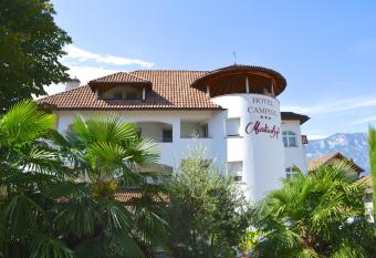 Hotel Markushof allows 18 year olds to book a room