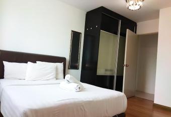 Taragon Service Panel KL has Balcony rooms