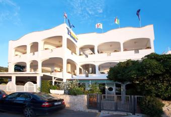 Hotel Il Vascello has Balcony rooms
