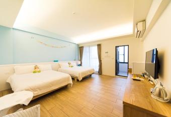 Ting Shuan B B&B has Balcony rooms