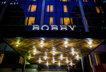 Bobby Hotel has Balcony rooms