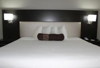 Best Western Jacksonville Inn has Smoking rooms