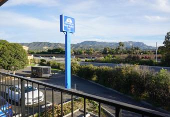 Americas Best Value Inn Thousand Oaks has Smoking/Balcony rooms