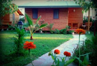 Sera Pansiyon has Balcony rooms