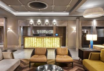 TITANIC Comfort Mitte allows 18 year olds to book a room