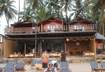 O3 Beach Resort has Balcony rooms