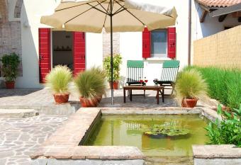 Burro e Marmellata allows 18 year olds to book a room