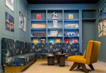 The Glam Boutique Hotel & Apt allows 18 year olds to book a room