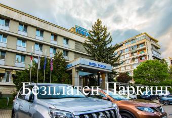 Hotel Forum - Free Parking has Balcony rooms