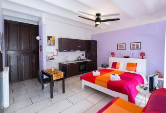 Appartamento Tivoli Train Station has Balcony rooms