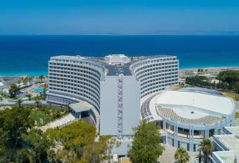 Akti Imperial Deluxe Resort & Spa Dolce by Wyndham has Balcony rooms