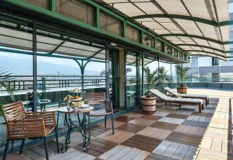 Grand Hotel Sofia - Top Location, The Most Spacious Rooms in the City, Secured Underground Parking has Balcony rooms