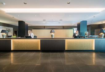 Best Western Premier Central Hotel Leonhard allows 18 year olds to book a room