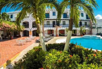 Hotel Sansiraka has Balcony rooms