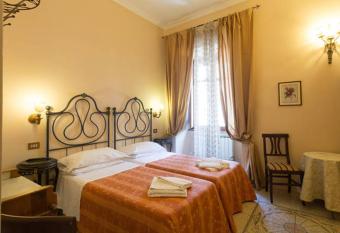 Maison de Marta has Balcony rooms